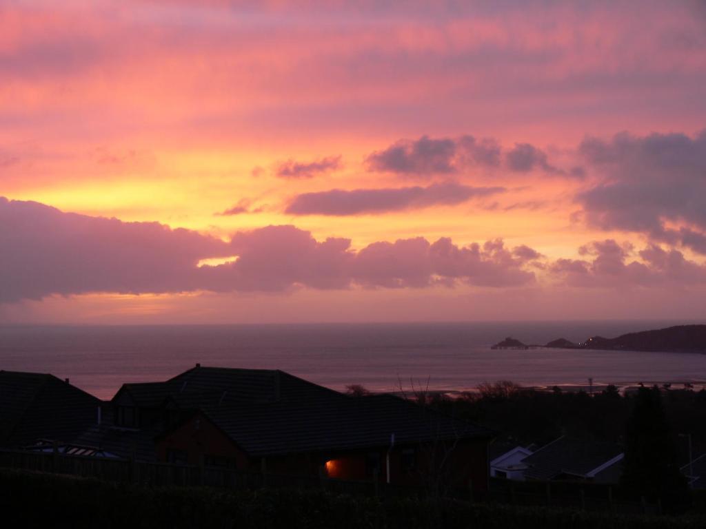 Clyne Farm Centre Villa The Mumbles Eksteriør bilde